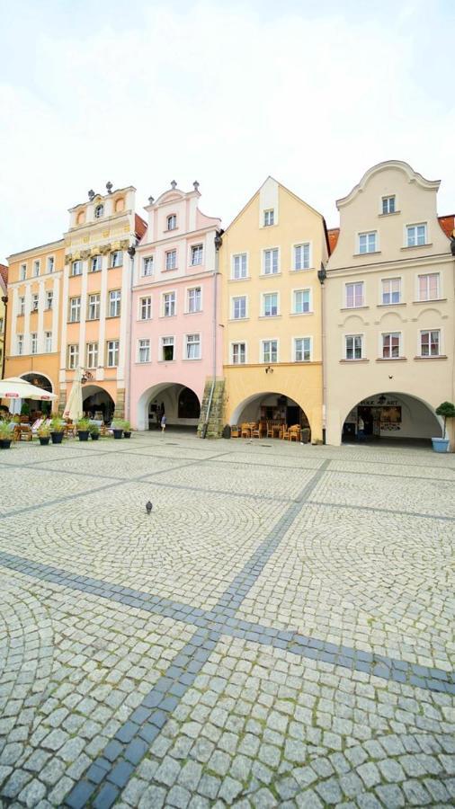 Apartamenty Everysky - Plac Ratuszowy 51 Jelenia Góra Esterno foto